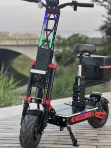 Haute technologie 13/14 pouces gros pneu E Scooter double moteur 10000W 15000W rapide 72 volts Scooters électriques puissant adulte 8000Watts - Product Image 4