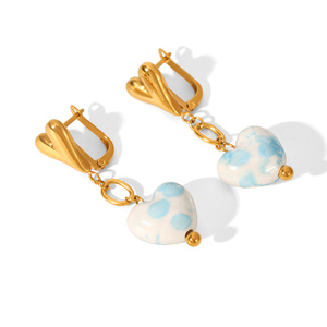 Juego de Joyería de Acero Inoxidable Chapado en Oro de 18K con Collar de Corazón de Cerámica, Pulsera y <span class=keywords><strong>Pendientes</strong></span> Colgantes para Mujer, Antideslustre, para Uso Diario, Regalo para Fiestas - Product Image 6