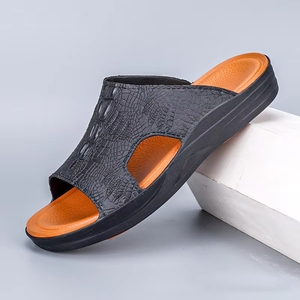 Sandales pour hommes de style arabe, semelle épaisse résistante à l'usure, légères en EVA, faciles à porter, tongs décontractées d'été - Product Image 1