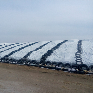 Film plastique noir et blanc de qualité 5MIL 6MIL 24' X 100' Film Panda Feed Fresh Silage Cover Barrière contre les vapeurs Silage Tarp - Product Image 5