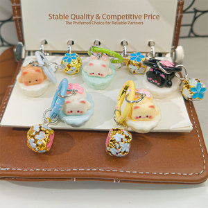 तीन आयामी केचेन प्यारा केचेन प्यारा कार्टून लटका गहने लड़कियों छात्र स्कूल बैग पेंडेंट छोटे मिश्र धातु प्लास्टिक उपहार बनाया गया - Product Image 4