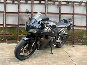 Motos Honda CBR600 Usadas a Gasolina, <span class=keywords><strong>Moto</strong></span> Deportiva de Alta Revolución, Herencia de Carreras <span class=keywords><strong>CBR</strong></span> y Agilidad Enfocada en la Pista - Product Image 5
