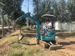 ¡Gran Oferta! Miniexcavadora SWE18 de 2 Toneladas Fabricada en China |   Caja de Cambios para Motor Cummins |   Excavadora Usada con Orugas de Goma para Trabajos Agrícolas y de Jardinería - Product Image 4