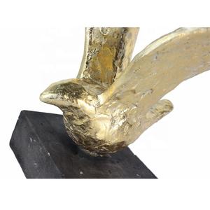 Scultura di piccione in resina in lamina <span class=keywords><strong>d</strong></span>'oro statua di piccione decorativa figurina decorazioni per la casa regalo per romantico e <span class=keywords><strong>amore</strong></span> - Product Image 2