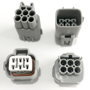 Connecteur étanche pour voiture DJ70613Y-2.2-11/21 adapté au connecteur de fil à 6 broches du phare de Toyota Camry - Product Image 3