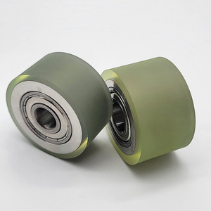 Machine de découpe de roues en acier inoxydable personnalisée, non motorisée, avec rouleau à roulement et rail de pression pour le traitement des roues - Product Image 1