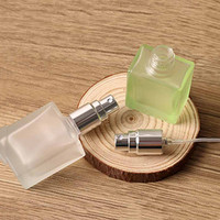 Flacons de parfum portables vides et rechargeables en verre 10 ml – Mini vaporisateur atomiseur à brume fine pour voyage – Bouteille de parfum givrée