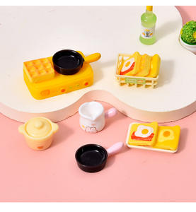 Miniature de <span class=keywords><strong>cuisine</strong></span> simulée, accessoires de <span class=keywords><strong>cuisine</strong></span>, accessoires de bijouterie, mini <span class=keywords><strong>cuisine</strong></span>, jouet de maison de poupée, ornement en résine - Product Image 3
