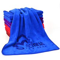 Serviette de sport en microfibre de haute qualité à prix abordable avec logo personnalisé, absorbante et à séchage rapide pour le golf, le fitness et les activités de plein air