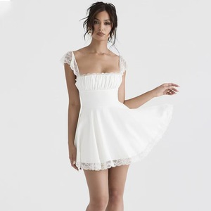 Robe en dentelle sexy dos nu ajustée pour femme, collection Printemps-Été 2026 - Product Image 1