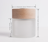 Bouteilles de diffuseur de roseau d'arôme en verre rond givré clair de luxe de 100ml 120ml pour désodorisants avec bâtons couvercle en bois de bambou personnalisé
