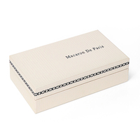 Boîte à dessert de luxe à couvercle rabattable, écologique, avec feuille d'or, personnalisée pour chocolats, biscuits, macarons, emballage alimentaire avec séparateur