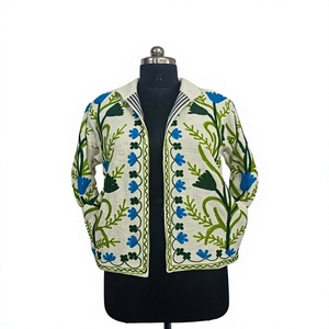 Chaqueta de Invierno Acolchada Bordada con Flores para Mujer, Cuello Alto, Manga Larga, Patchwork, 100% Algodón, para Uso Casual - Product Image 1