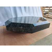 Table basse moderne en marbre naturel de luxe, forme diamant, vert, mobilier de salon, design personnalisé haut de gamme pour hôtel/villa/club