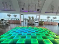 Plancher de danse LED D Abyss Mirror, éclairage de scène lumineux pour bar, KTV, mariage, adhésif magnétique personnalisé sans fil multicouche