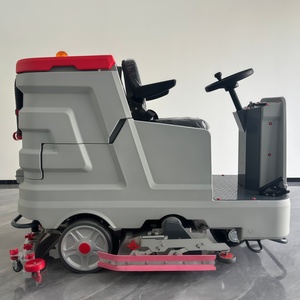 Grande autolaveuse autotractée pour sols et plafonds, en plastique durable - Product Image 1