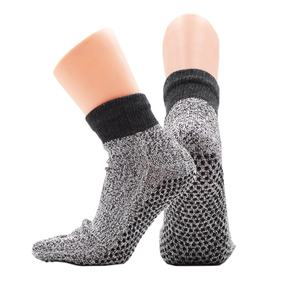 Factory Direct Customizable Wholesale Level 5 Anti-Cut Silicone <b>Toe</b> <b>Sock</b> Cut-Resistant Foot Protection Dotted Bottom Protective - Product Image 1