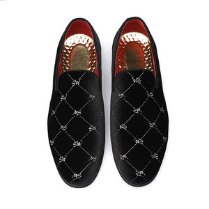 Chaussures décontractées pour hommes grandes tailles, mocassins classiques originaux en daim, chaussures plates à enfiler - Product Image 1