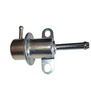 22675-4W000 22675-4W010 226754W01A Amortiguador <span class=keywords><strong>de</strong></span> Presión <span class=keywords><strong>de</strong></span> Inyección <span class=keywords><strong>de</strong></span> Combustible para <span class=keywords><strong>Nissan</strong></span> Pathfinder 2000-2004 <span class=keywords><strong>Regulador</strong></span> <span class=keywords><strong>de</strong></span> Presión <span class=keywords><strong>de</strong></span> Combustible Izquierdo - Product Image 3