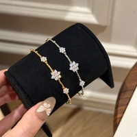 Bracelet manchette Bowei plaqué or 24 carats, motif floral, strass étincelants, bijoux élégants et tendance pour femmes