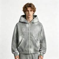 Hoodie Heavyweight Zip Up Acid Wash dengan Pola Bintang Berhias Rhinestone, Streetwear Oversized Distressed untuk Pria