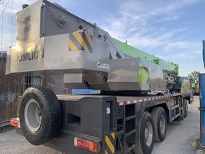 Grúa Móvil Zoomlion de 50 Toneladas, Año 2018, de Segunda Mano, Modelo ZTC500V, Pluma Telescópica, Grúa sobre Camión Usada - Product Image 3