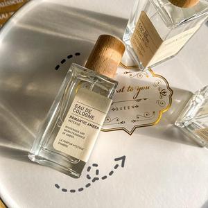 Flaconi di Profumo Vuoti in Vetro Quadrati Vintage Personalizzabili da 30ml, 50ml, 100ml con Tappo in Legno - Product Image 4