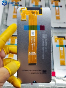 Panel LCD Original TFT en Stock a Precio de Mayoreo, Pantalla LCD de 6.56" para <span class=keywords><strong>Samsung</strong></span> <span class=keywords><strong>A047</strong></span> A04S A136 con Digitalizador, Ensamblaje Completo - Product Image 5