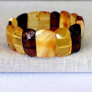 Pulsera de Ámbar Hecha a Mano, Forma Irregular, Joyería de Resina Multicolor para Mujer, Accesorio de Moda, Artesanía de Resina - Product Image 1