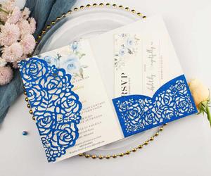 جيب أزرق لامع بطاقة دعوة زفاف قطع ليزر دعوات ثلاثية الطي دعوة 5x7 مغلف جيب سترة الأكمام - Product Image 3