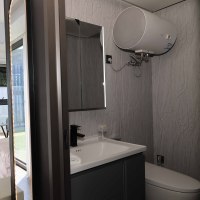 Cabine capsule préfabriquée avec salle de bain intelligente et serrure de porte connectée, maison capsule spatiale pour projets d'hébergement en resort de glamping