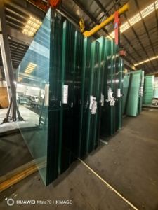 Kaca Tempered Transparan Boslo BSL-GH 6mm Solid Clear Float Kelas Industri Garansi 5+ Tahun untuk Luar Ruangan, Gym, Dapur, Kamar Mandi - Product Image 3