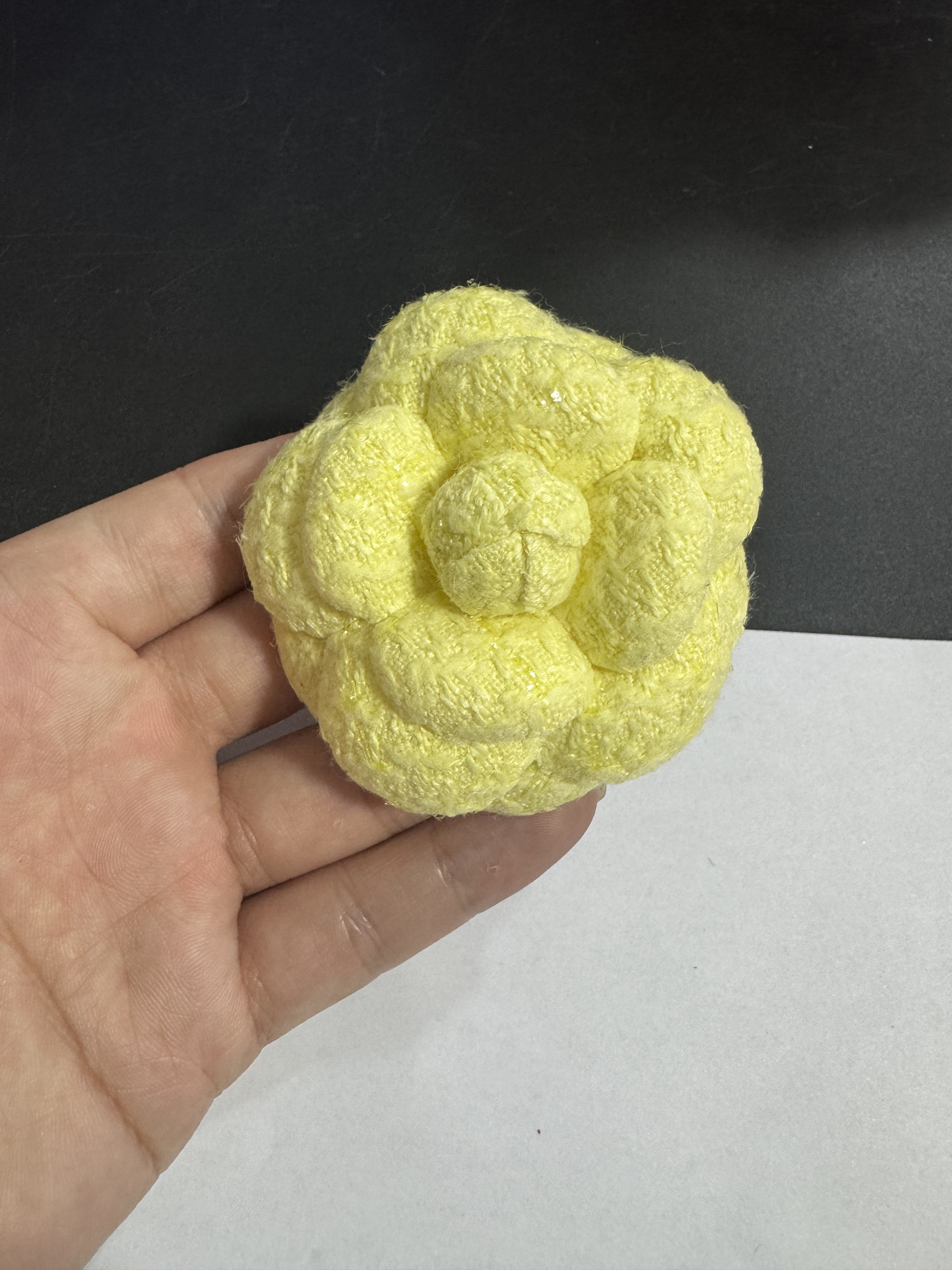 Broche 2 nibga jaune