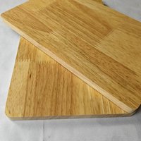Planche en bois de caoutchouc moderne de haute qualité, peinte aux UV, avec jointure à languettes, taille et couleur personnalisables pour escaliers et plateaux de table