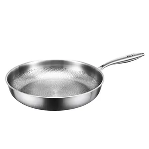 Poêle à frire plate en alliage de titane non revêtue avec motif martelé pour une cuisson saine - Product Image 1