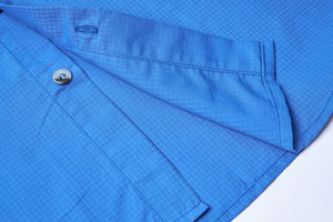 Chemise de protection solaire UPF 50+ personnalisée avec logo OEM, respirante, séchage rapide, uniformes d'équipe pour femmes, vêtements de plein air - Product Image 4