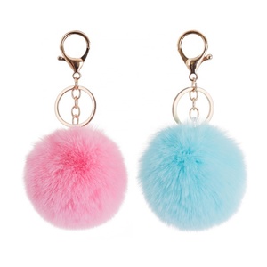 Llavero de bola de piel sintética colorido y adorable Oneway, pompones de felpa suave, aleación de zinc troquelada, 6 colores, venta al por mayor, ecológico y duradero - Product Image 5