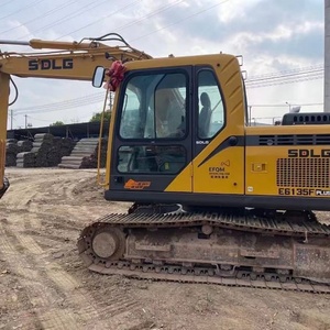 รถขุดไฮดรอลิกแบบตีนตะขาบ SDLG E6135F มือสอง คุณภาพสูง ผลิตในจีน น้ำหนัก 13 ตัน พร้อมเครื่องยนต์และปั๊มยันมาร์ ขาย - Product Image 3