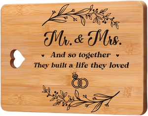 Tabla de cortar de bambú natural para bodas, con recorte de corazón, asa y cita de Mr o Mrs, bandeja decorativa para charcutería, regalo de recuerdo para compromiso - Product Image 1