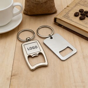 Porte-clés ouvre-bouteille personnalisé en acier inoxydable avec logo personnalisé pour les cadeaux promotionnels d'entreprise et les anniversaires - Product Image 1