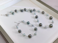 Ensemble collier et bracelet étoilé en perles de riz et perles de Tahiti mélangées, avec fermoir extensible 18K