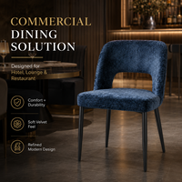 Samt-Esszimmerstuhl in Gewerbequalität für Restaurant und Hotel, Offene Rückenlehne, Ergonomisch Geformter Stuhl, Gepolstert mit Schwarzen Metallbeinen
