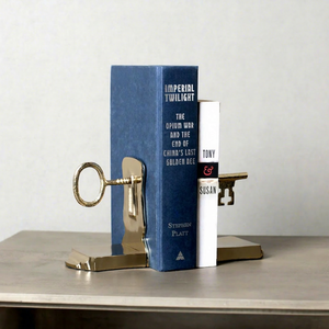 Sujetalibros Verticales de Madera con Forma de Llave, Decorativos y Únicos, Diseño Moderno Hecho a Mano, Regalo de Lujo para el Hogar, Oficina o Biblioteca, para Coleccionistas - Product Image 1