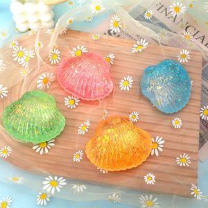 Pelota Antiestrés de Polvo Dorado con Forma de Cangrejo, Novedoso Juguete Marino de Dibujos Animados para Aliviar el Estrés, para Niñas de 5 a 7 Años, TPR Unisex - Product Image 1