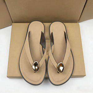 Vente en gros directe d'usine, <span class=keywords><strong>tongs</strong></span> d'été pour femmes, <span class=keywords><strong>tongs</strong></span> à plateforme pour femmes, <span class=keywords><strong>tongs</strong></span> de créateurs pour femmes - Product Image 3