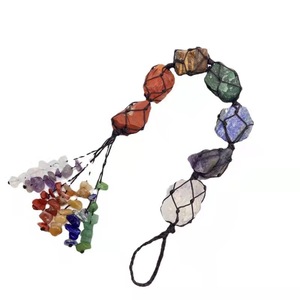 Pendentif de voiture en cristal, pierre brute, cinq couleurs, décoration suspendue pour la maison - Product Image 1