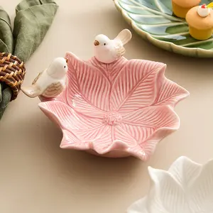 创意小鸟陶瓷点心盘精致茶果盘可爱糕点圆形客厅家居储物