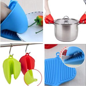 Heat Insulation Pinch Grips Cooking Gloves Finger Protector for Kitchen Cooking Glove Mini <b>Silicone</b> Oven Mitts - Product Image 2