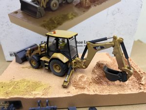 Excavatrice <span class=keywords><strong>Caterpillar</strong></span> 420F2IT version boue, véhicule d'ingénierie - Product Image 4