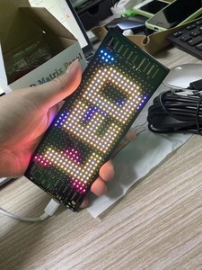 Layar iklan tampilan mobil pintar <span class=keywords><strong>LED</strong></span> fleksibel, stiker mata iblis HD warna penuh koneksi ponsel Bluetooth IP65 luar ruangan - Product Image 6